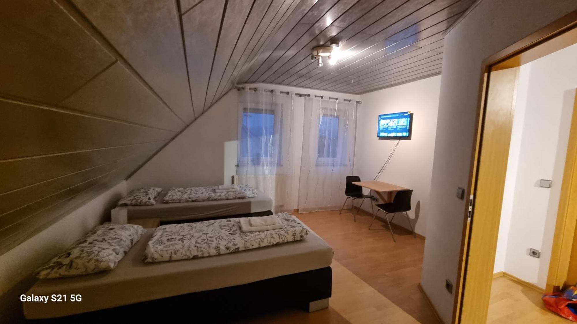 Schlafzimmer 1 Mit Top Aussicht Ueber Weilstetten 巴林根 外观 照片
