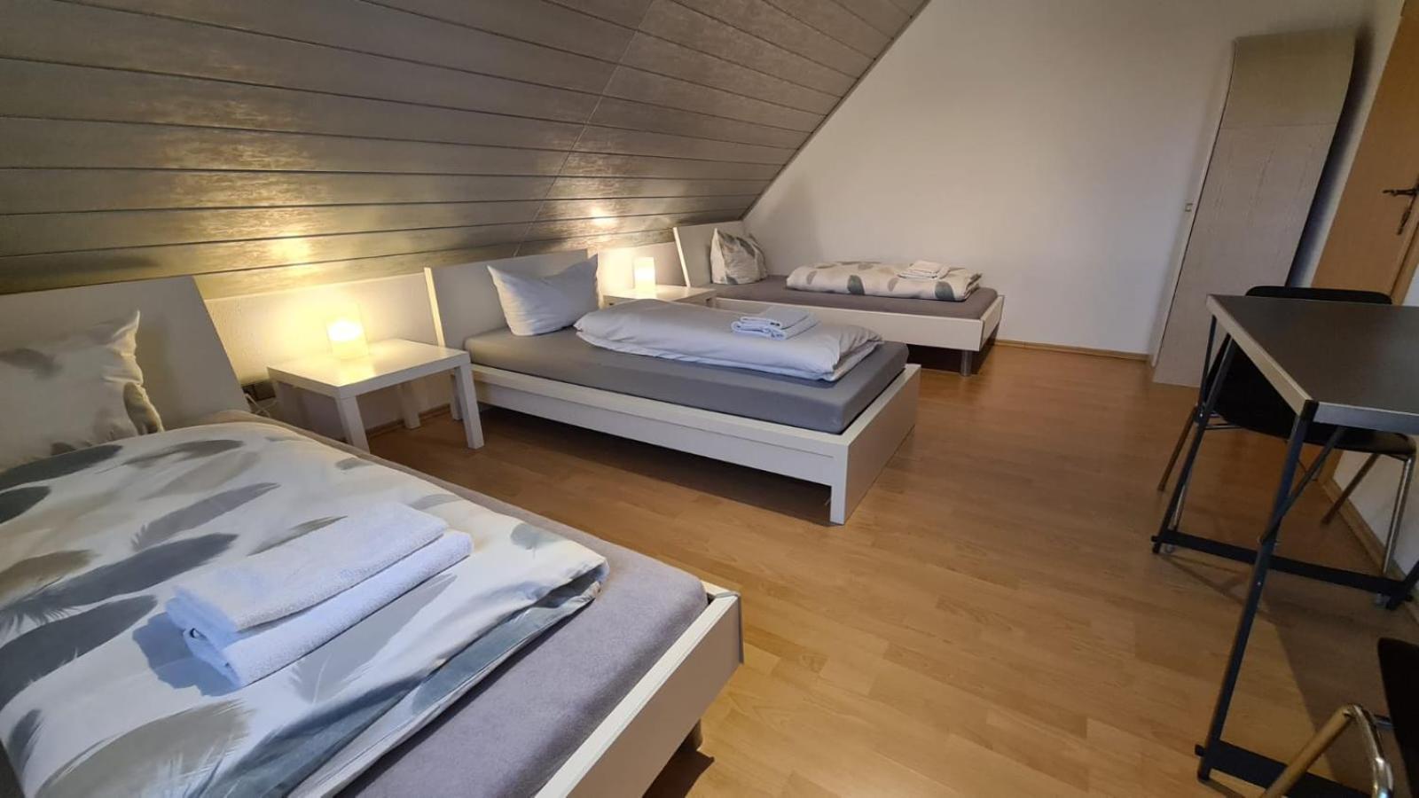 Schlafzimmer 1 Mit Top Aussicht Ueber Weilstetten 巴林根 外观 照片